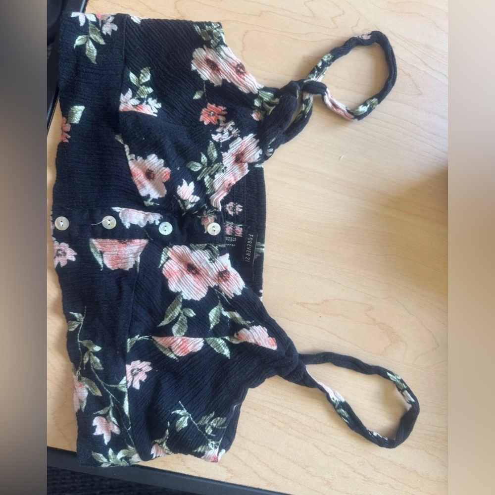 Forever 21 Black Floral Crop Top